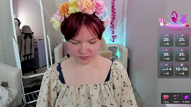 DreamyLuna online show from 10-11-25, 08:40