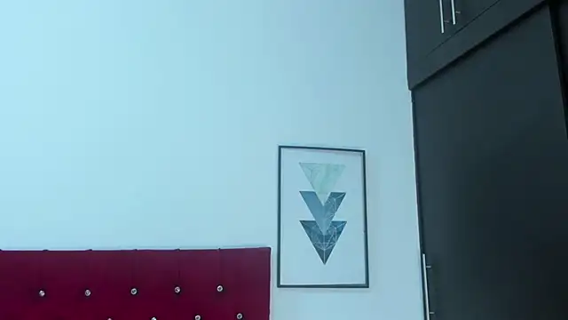 Snapshot of Melody_Megann chatting on 11-27-25, 11:34 Melody Megann online show from 11-27-25, 11:34