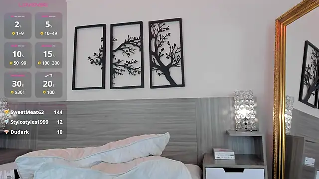 AmaraVelez online show from 03-04-25, 07:19