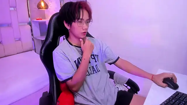 Eriol  online show from 09-16-25, 12:17