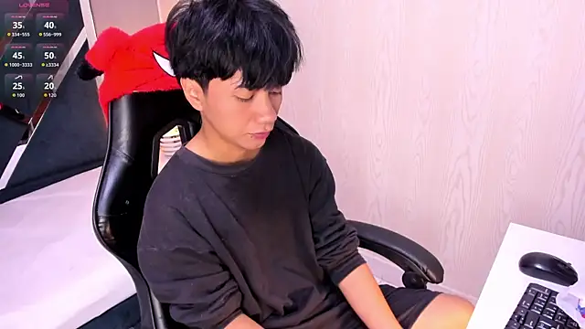 Eriol  online show from 04-28-26, 11:48