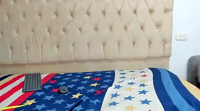 Snapshot of angelica_sexy1 chatting on 12-07-24, 10:17 angelica sexy1 online show from 12-07-24, 10:17