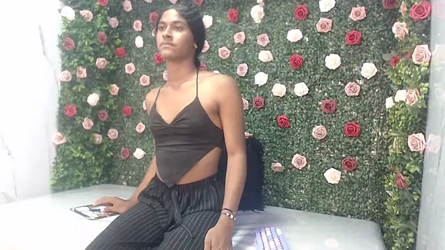 Snapshot of angelica_sexy1 chatting on 10-23-25, 07:45 angelica sexy1 online show from 10-23-25, 07:45