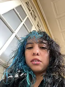 Snapshot of Sweet_Chaos chatting on 03-03-25, 06:33 Sweet Chaos online show from 03-03-25, 06:33