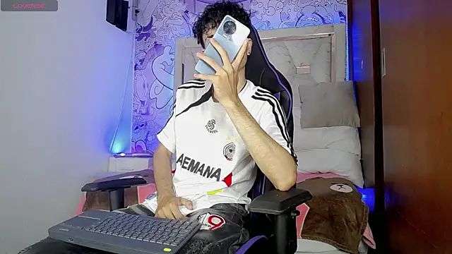 johnny cagee online show from 03-04-26, 04:29