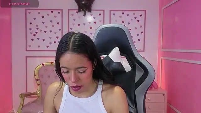 stephania t online show from 11-07-25, 11:54