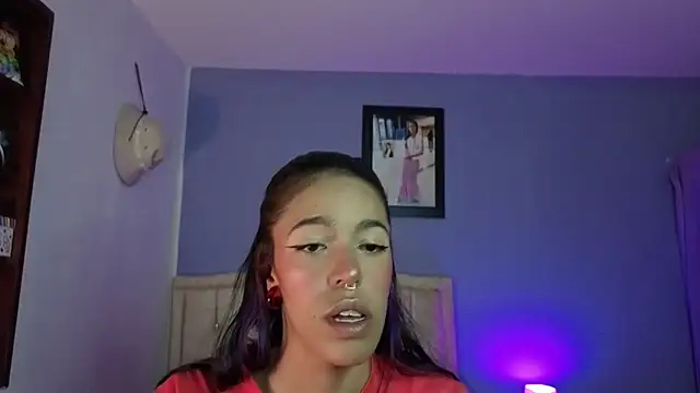 stephania t online show from 03-26-26, 03:39