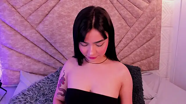 ConnieFontane online show from 03-01-25, 04:37