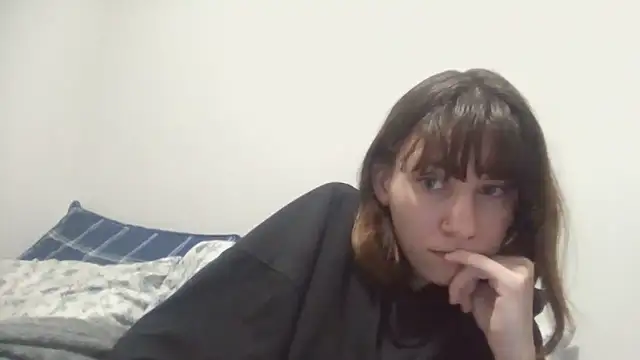 Snapshot of TheSexiest2025 chatting on 12-19-24, 04:13 TheSexiest2025 online show from 12-19-24, 04:13