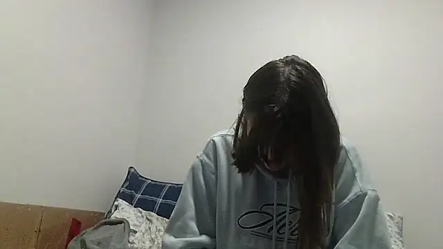 Snapshot of TheSexiest2025 chatting on 02-05-25, 02:59 TheSexiest2025 online show from 02-05-25, 02:59