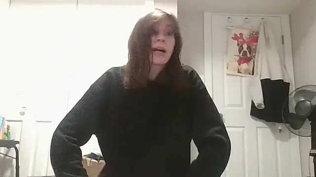 Snapshot of TheSexiest2025 chatting on 03-05-25, 03:40 TheSexiest2025 online show from 03-05-25, 03:40