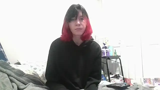 Snapshot of TheSexiest2025 chatting on 03-07-25, 02:34 TheSexiest2025 online show from 03-07-25, 02:34