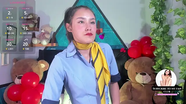 Snapshot of _Sophie__miller chatting on 02-18-25, 07:19 Sophie miller online show from 02-18-25, 07:19