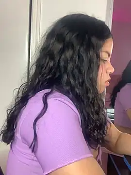 Elaa euphoria online show from 01-04-25, 01:52