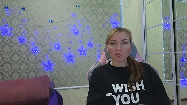 -DIVORA- online show from 02-21-25, 06:59