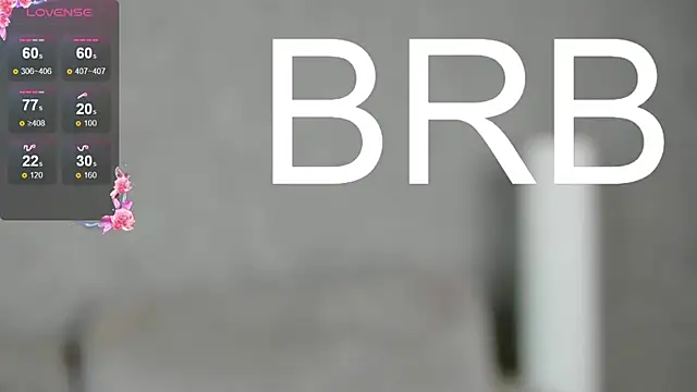 Snapshot of Michelle_Blond chatting on 01-05-25, 11:15 Michelle Blond online show from 01-05-25, 11:15