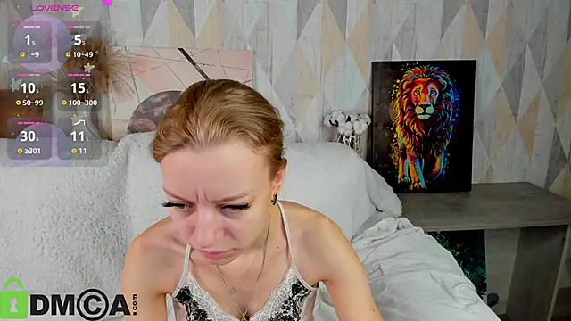 Snapshot of Michelle_Blond chatting on 09-12-25, 08:36 Michelle Blond online show from 09-12-25, 08:36