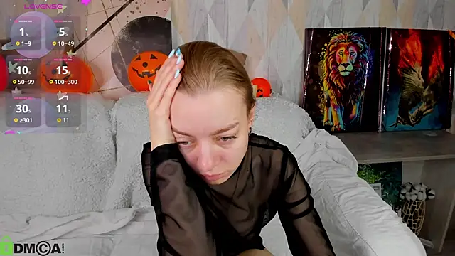 Snapshot of Michelle_Blond chatting on 10-22-25, 07:30 Michelle Blond online show from 10-22-25, 07:30