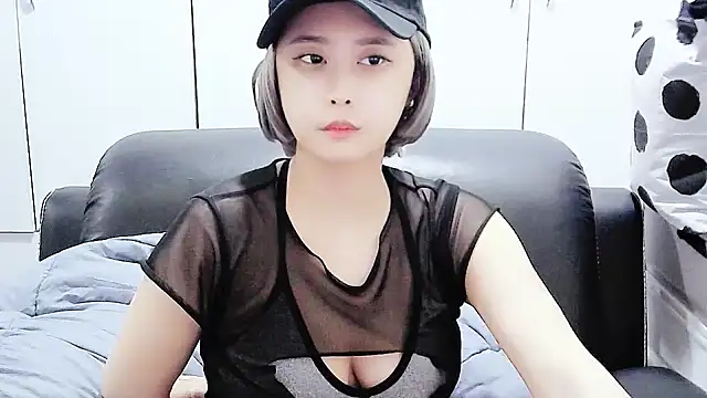 yourz tw online show from 11-29-25, 02:09