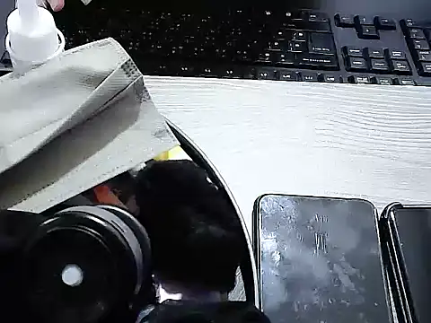 yourz tw online show from 03-25-26, 05:52