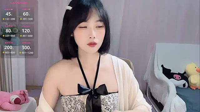 Snapshot of LaoSHI-999 chatting on 10-26-25, 10:54 LaoSHI-999 online show from 10-26-25, 10:54