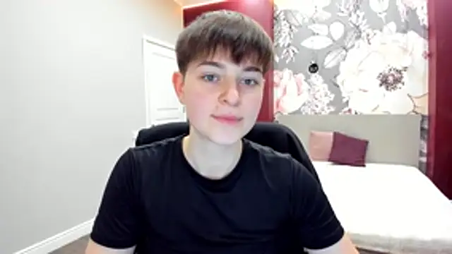 EmiliaYours online show from 02-02-26, 03:22