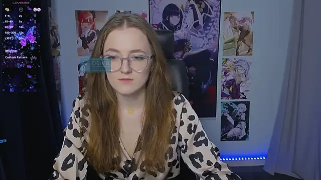 luna berryy online show from 12-21-24, 07:49