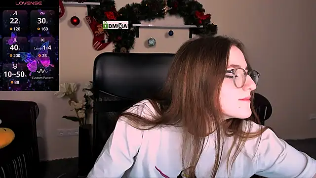 luna berryy online show from 01-03-25, 11:33