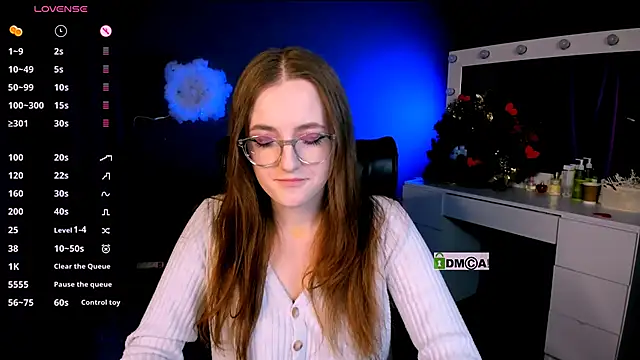 luna berryy online show from 02-18-25, 11:30