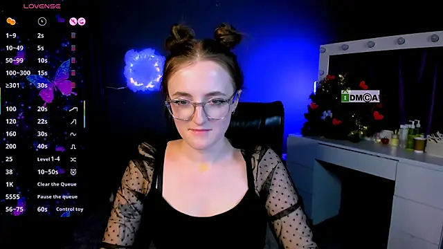 luna berryy online show from 02-20-25, 05:33