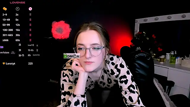 luna berryy online show from 02-21-25, 02:39