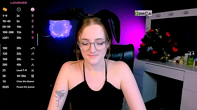 luna berryy online show from 02-21-25, 11:32