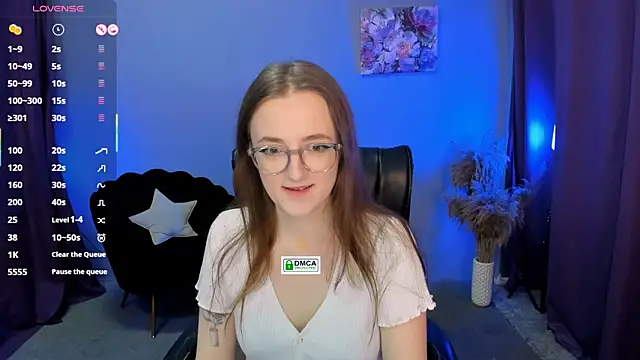 luna berryy online show from 02-22-25, 08:09