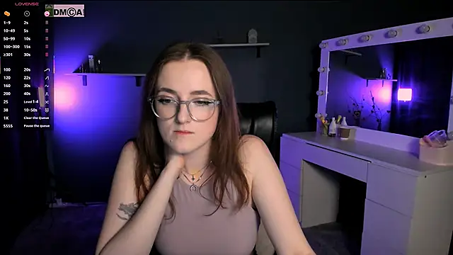 luna berryy online show from 03-12-25, 12:42