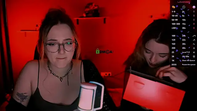 luna berryy online show from 09-11-25, 02:44