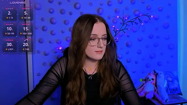 Snapshot of luna_berryy chatting on 01-07-26, 08:22 luna berryy online show from 01-07-26, 08:22