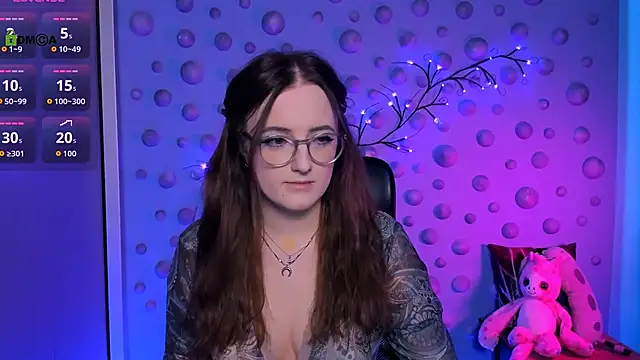 Snapshot of luna_berryy chatting on 01-17-26, 08:45 luna berryy online show from 01-17-26, 08:45