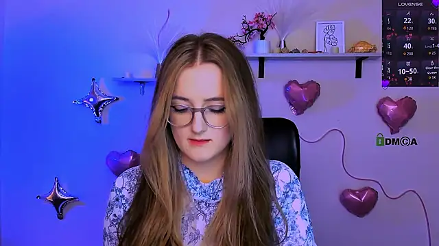 Snapshot of luna_berryy chatting on 02-18-26, 08:38 luna berryy online show from 02-18-26, 08:38