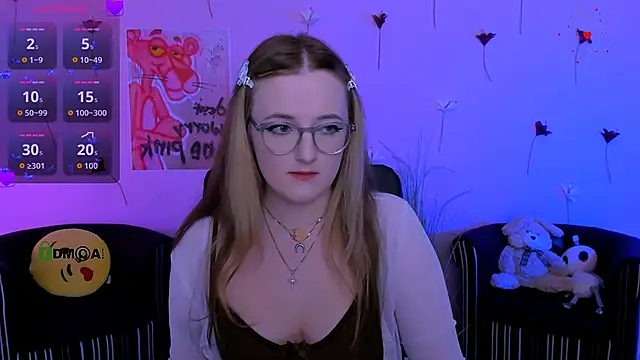 luna berryy online show from 04-29-26, 08:04