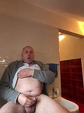 Snapshot of pantomax chatting on 12-31-24, 01:30 pantomax online show from 12-31-24, 01:30