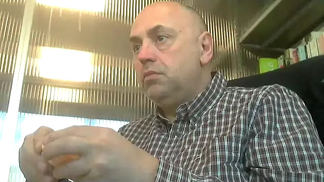 Snapshot of pantomax chatting on 01-19-25, 10:06 pantomax online show from 01-19-25, 10:06