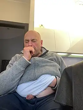 Snapshot of pantomax chatting on 02-10-25, 01:33 pantomax online show from 02-10-25, 01:33