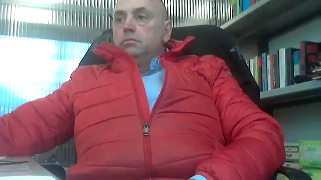 Snapshot of pantomax chatting on 02-19-25, 10:45 pantomax online show from 02-19-25, 10:45