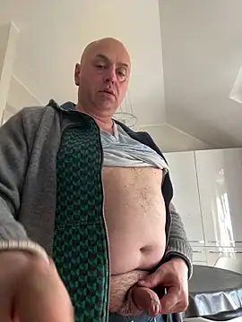 Snapshot of pantomax chatting on 02-27-25, 03:15 pantomax online show from 02-27-25, 03:15