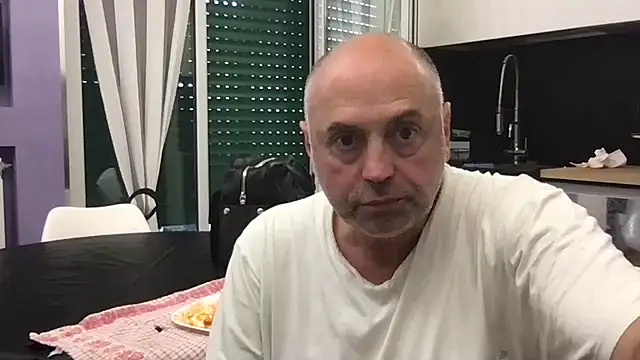 Snapshot of pantomax chatting on 09-22-25, 01:24 pantomax online show from 09-22-25, 01:24