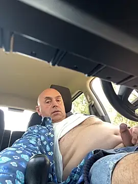 Snapshot of pantomax chatting on 10-11-25, 11:31 pantomax online show from 10-11-25, 11:31