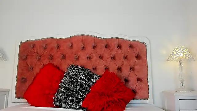 amberlitle online show from 02-17-25, 12:27