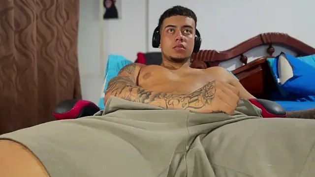 DuoHotLive online show from 11-29-25, 04:26