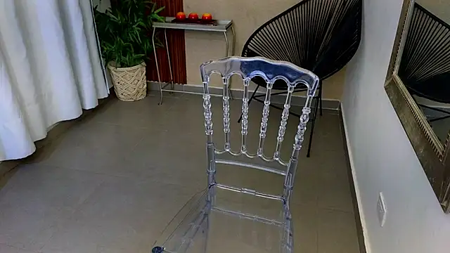 Sharlotte Milk online show from 11-27-25, 10:39