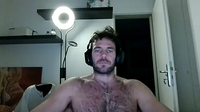 alpha-hunk online show from 11-23-25, 09:25